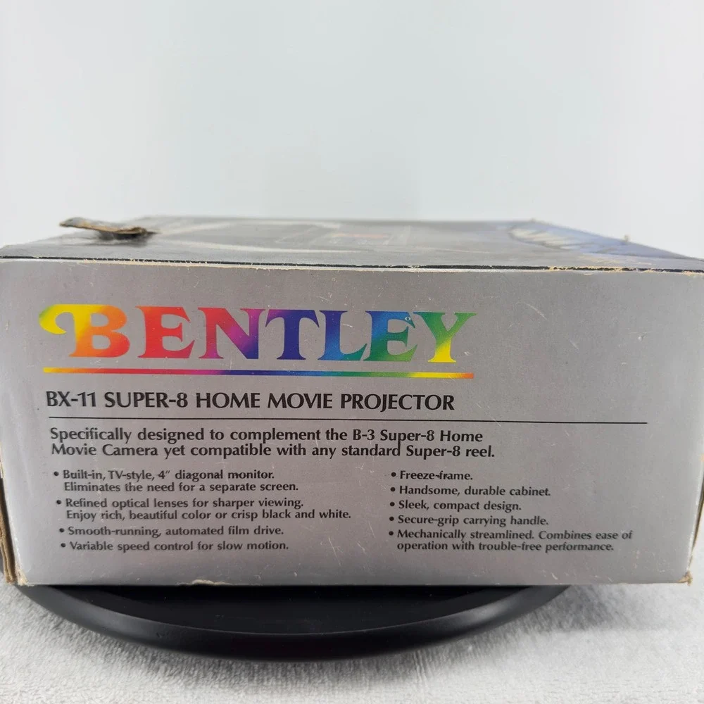 Bentley BX-11 Super-8 Home Movie Projector with Built-in 4in Monitor Vintage